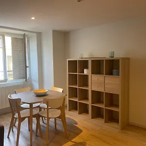 superbe-la-cote-saint-andre.hotels-rhonealpes.com/